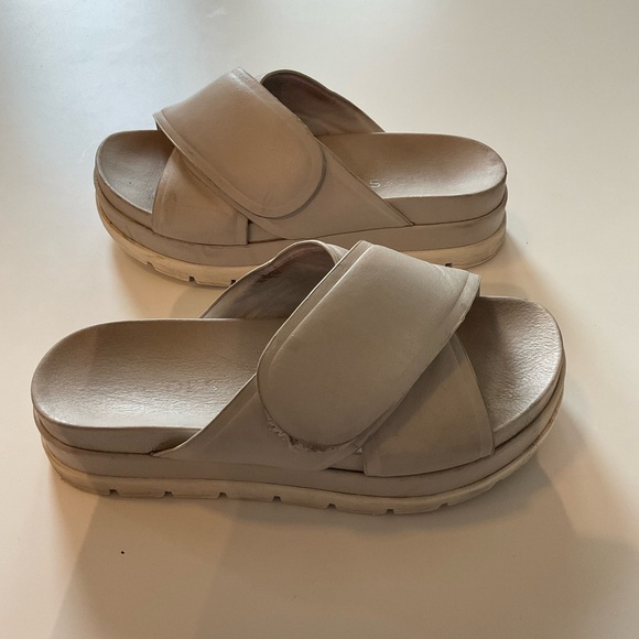 J/SLIDES NYC Bella Minimalist Black Leather Platform Sandal Adjustable Size7 - Picture 5 of 6